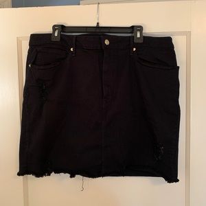 Good American Distressed Black Denim Skirt